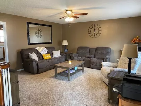 229 Lewis Rd, Williamston, SC 29697 photo 5