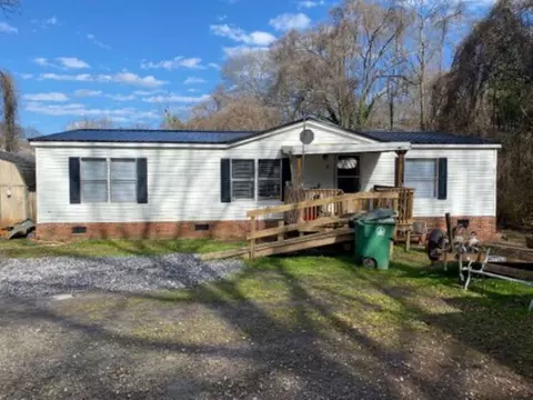15 E 4th St, Williamston, SC 29697 photo 3