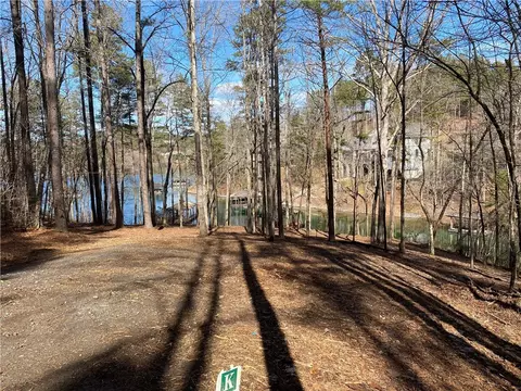 10 Featherstone Ct, Sunset, SC 29685 photo 2