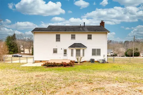 108 Mill Pond Rd, Easley, SC 29642 photo 33