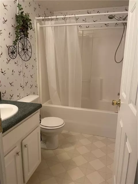 122 Dyer Dr, Central, SC 29630 photo 10