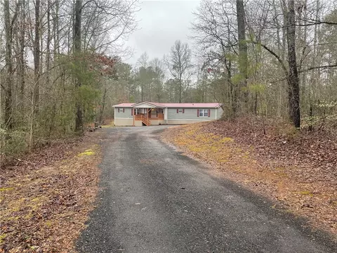 122 Dyer Dr, Central, SC 29630 photo 1