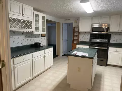 122 Dyer Dr, Central, SC 29630 photo 6
