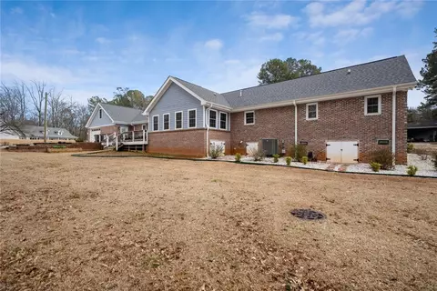204 Malinda St, Walhalla, SC 29691 photo 38