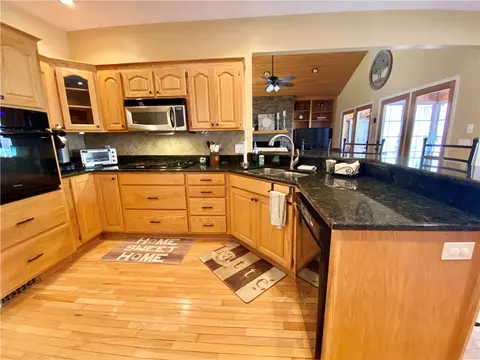 321 Waldrop Stone Rd, Central, SC 29630 photo 18