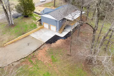 12 Thomas Dr, Williamston, SC 29697 photo 9