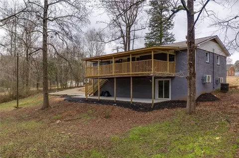12 Thomas Dr, Williamston, SC 29697 photo 8