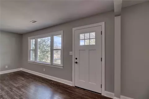 116 Cherrywood Dr, Central, SC 29630 photo 9