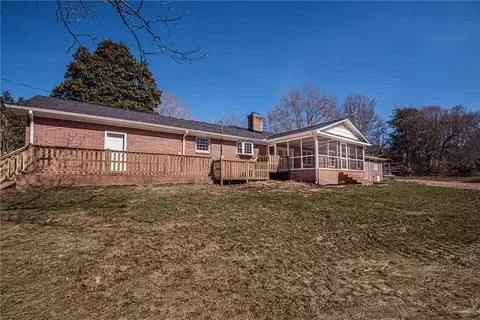 106 Phillips Ave, Easley, SC 29640 photo 5