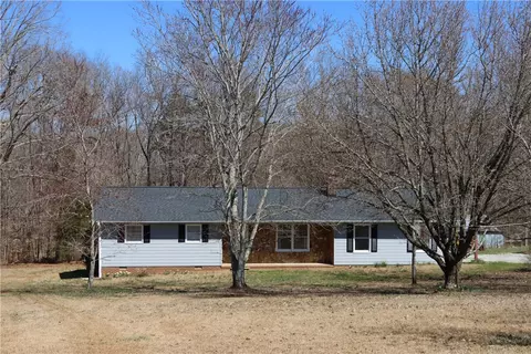 1029 Porter Rd, Pendleton, SC 29670 photo 1
