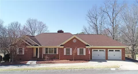 210 Pine Ridge Dr, Easley, SC 29642 photo 46