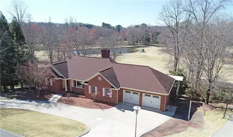 210 Pine Ridge Dr, Easley, SC 29642 photo 2