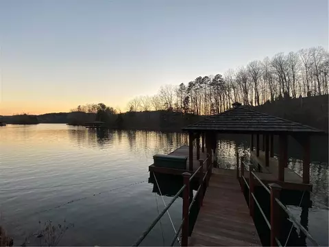 138 River Ridge Dr, Sunset, SC 29685 photo 3