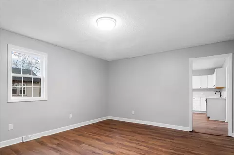 133 Cobb St, Easley, SC 29640 photo 11
