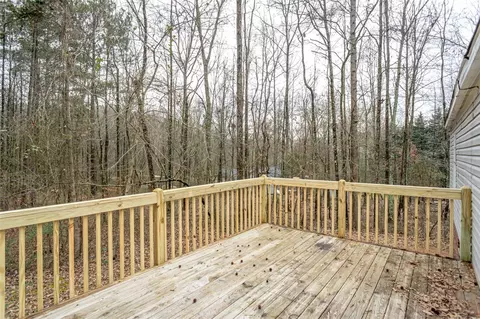 241 Colonial Dr, Easley, SC 29642 photo 25