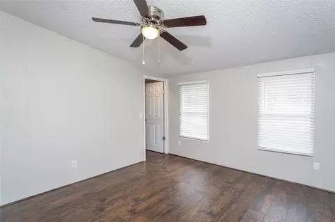 241 Colonial Dr, Easley, SC 29642 photo 14