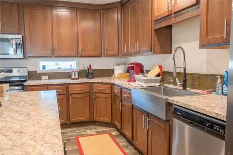 705 Preston Rd, Pelzer, SC 29669 photo 8