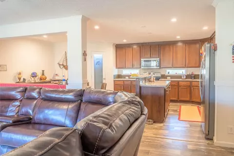 705 Preston Rd, Pelzer, SC 29669 photo 5
