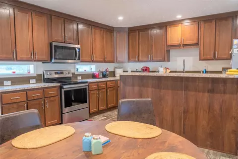 705 Preston Rd, Pelzer, SC 29669 photo 9