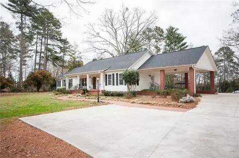 506 Millwee Creek Rd, Pendleton, SC 29670 photo 2