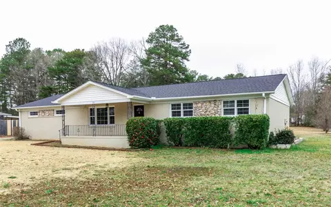 102 Longview Ter, Easley, SC 29642 photo 1