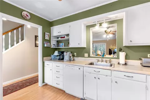 382 Micasa Dr, Pendleton, SC 29670 photo 7