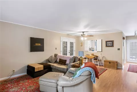 382 Micasa Dr, Pendleton, SC 29670 photo 3