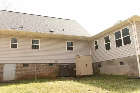 105 Branchview Dr, Williamston, SC 29697 photo 32