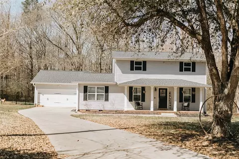 105 Branchview Dr, Williamston, SC 29697 photo 1
