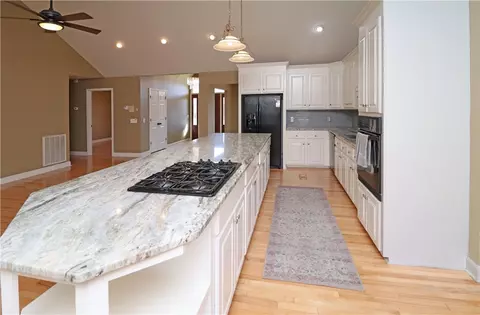 141 Dustin St, Easley, SC 29642 photo 6