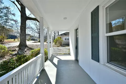 133 Ryan St, Easley, SC 29640 photo 4