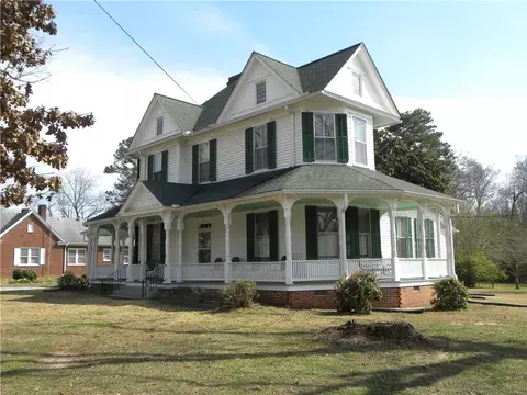 113 W Hampton Ave, Honea Path, SC 29654 photo 29