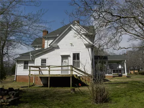 113 W Hampton Ave, Honea Path, SC 29654 photo 31