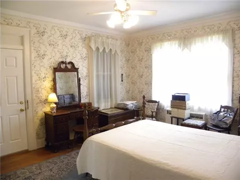 109 W Hampton Ave, Honea Path, SC 29654 photo 15