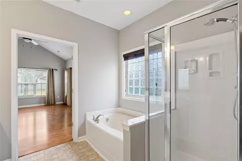4 Chatham Ct, Easley, SC 29642 photo 13
