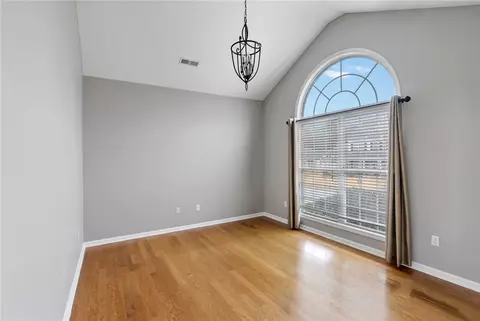 4 Chatham Ct, Easley, SC 29642 photo 5