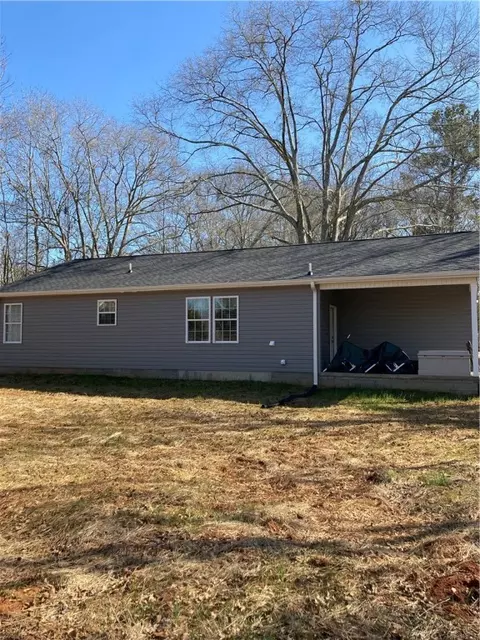 131 Zula Cir, Starr, SC 29684 photo 7
