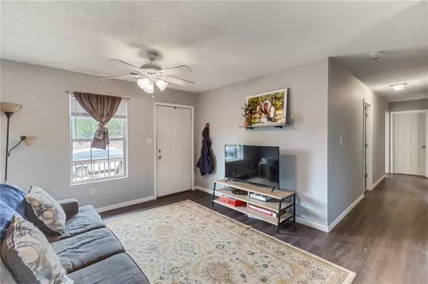 367 E Reedy Fork Rd, Seneca, SC 29678 photo 8