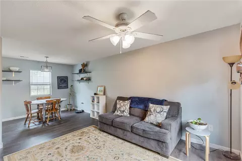 367 E Reedy Fork Rd, Seneca, SC 29678 photo 4