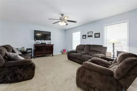 104 Gambrell Hts, Honea Path, SC 29654 photo 4