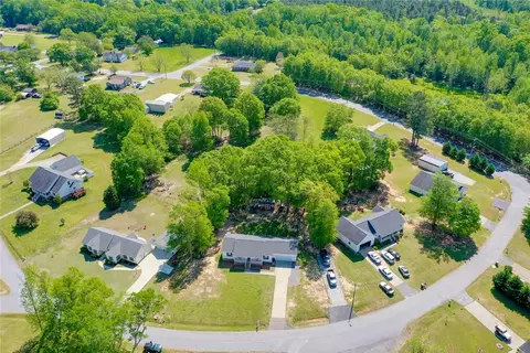 104 Gambrell Hts, Honea Path, SC 29654 photo 28