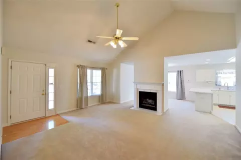 204 Grand Oak Cir, Pendleton, SC 29670 photo 6
