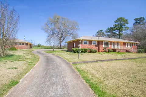 200 Chadwick Rd, Anderson, SC 29621 photo 4