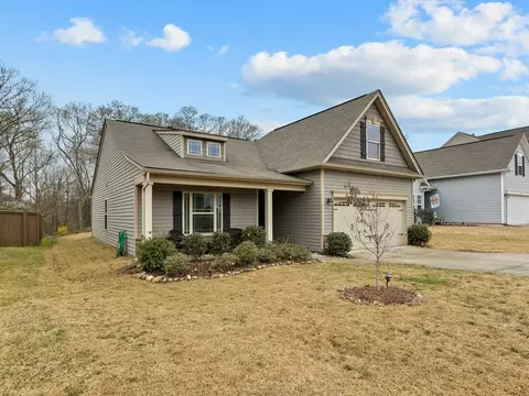 99 Caledonia Dr, Easley, SC 29642 photo 2