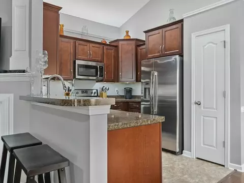 99 Caledonia Dr, Easley, SC 29642 photo 9