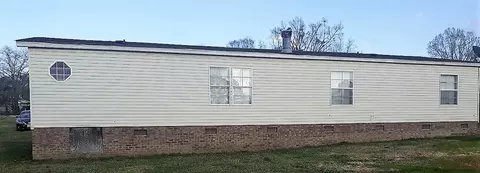 57 Mcclain Dr, Honea Path, SC 29654 photo 2