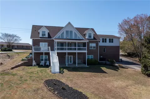 193 Walker Pt, Seneca, SC 29672 photo 5