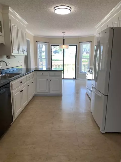 100 Tara Dr, Easley, SC 29642 photo 7