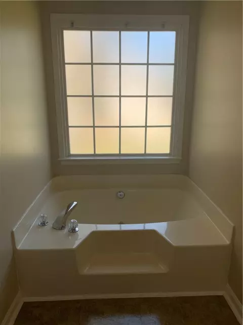 100 Tara Dr, Easley, SC 29642 photo 13