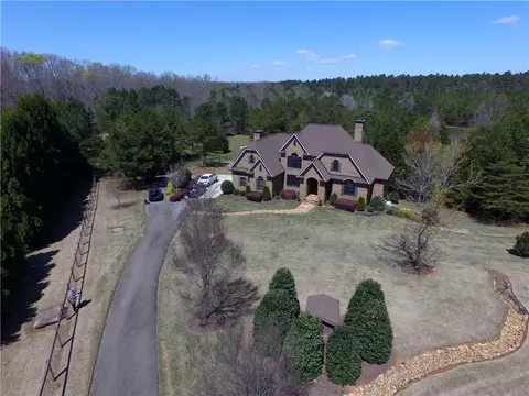 131 Croxton Rd, Williamston, SC 29697 photo 2